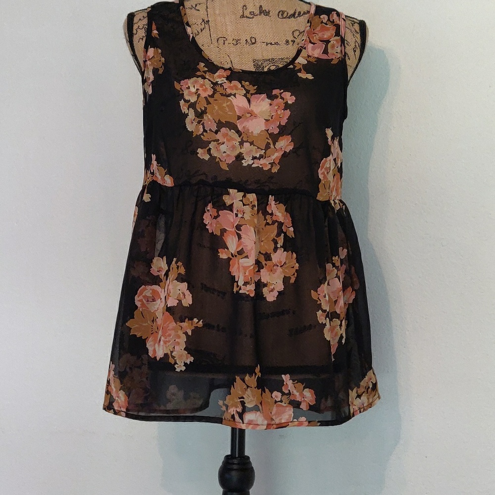 Open back sleeveless floral sheer blouse